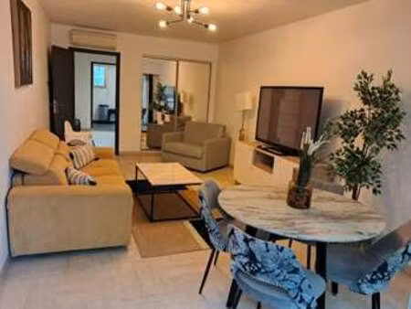 location appartement 2 pièces meublé à antibes (06160) : à louer 2 pièces meublé / 58m² an