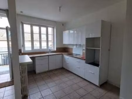 location maison à compiègne (60200) : à louer / 83m² compiègne