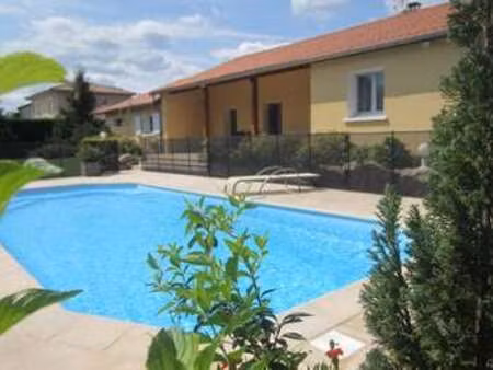 location maison meublé à grézieu-la-varenne (69290) : à louer meublé / 127m² grézieu-la-va