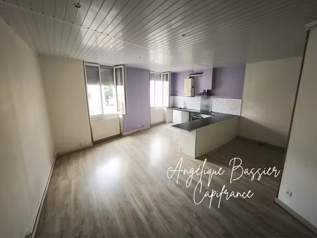appartement t3 en duplex – rive-de-gier – disponible immédiatement