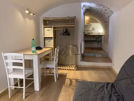 location : appartement t1 (25 m2) à la tour-d'aigues