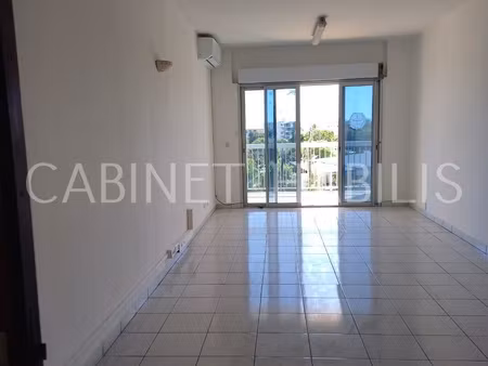 a louer - appartement f3 - 92.38 m2 environ - saint-denis -