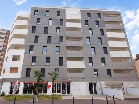t3 avec parking et balcon à toulouse