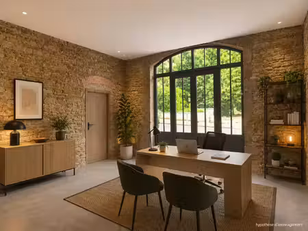 local d'activité / bureaux à aménager – plateau de 89 m² avec 2 parkings – 190 000 €