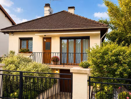 maison goussainville 4 pièce(s) 70 m2