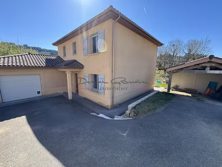 maison familiale 5 chambres avec jardin environnement pais
