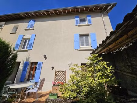 maison de village 8 pièces