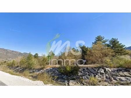 terrain de 2001 m² - curbans