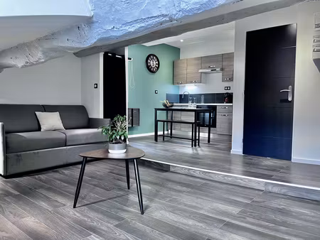 studio rénové  meublé  loué - idéal investisseur !