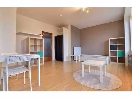 charmant studio de 33 m² – centre de namur