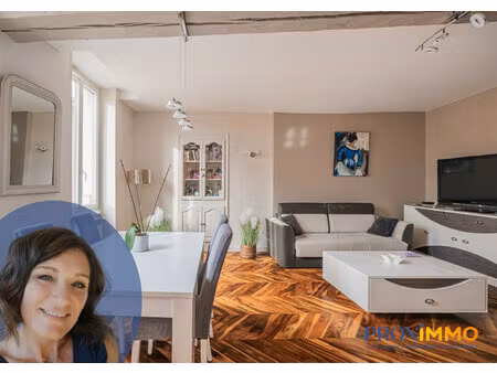 ? bel appartement de 100m² avec terrasse en plein coeur de vo