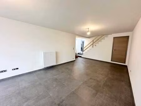 maison 3 chambres fraîchement rénovée !