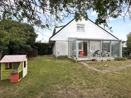 maison familiale avec véranda  jardin et garage