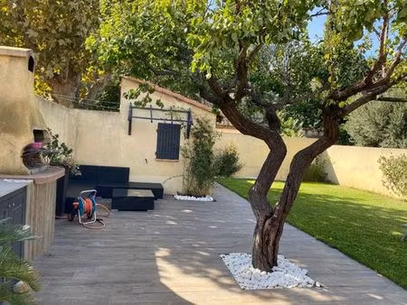 maison de 5 chambres de luxe en location à aix-en-provence  france