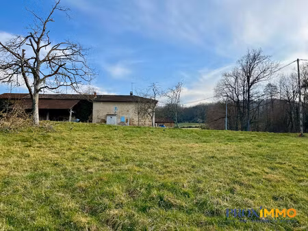 parcelle de terrain à bâtir de 904 m²