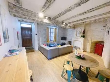 vente immeuble à angers centre (49000) : à vendre / 208m² angers centre