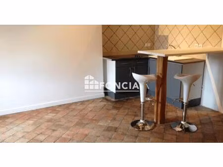 studio à vendre – en plein cœur de ville  à deux pas de la gare