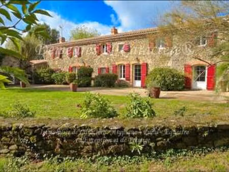 vente longère et corps de ferme à legé (44650) : à vendre / 260m² legé