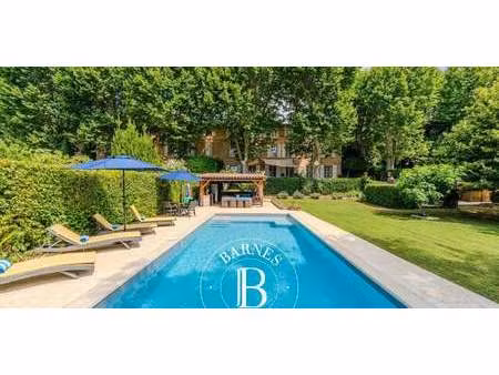 appartement avec terrasse et piscine aix-en-provence (13)