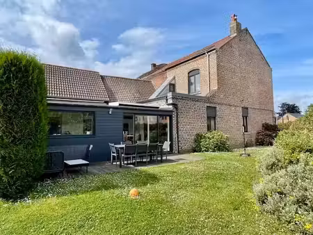 location maison 6 pièces 147 m² à bondues (59910)  1 990 €