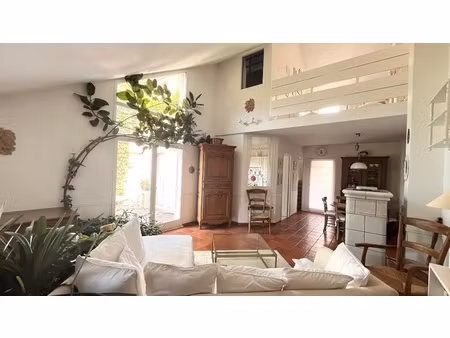 maison 6 pièces - 108 m²