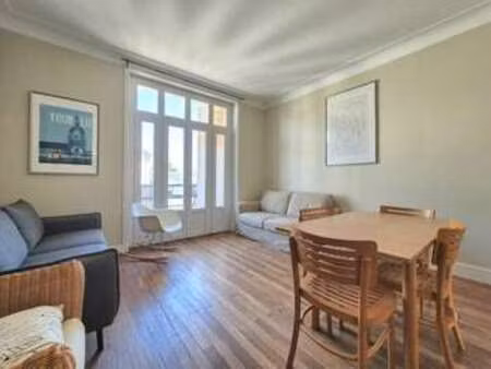 location appartement 4 pièces à nantes (44000) : à louer 4 pièces / 94m² nantes