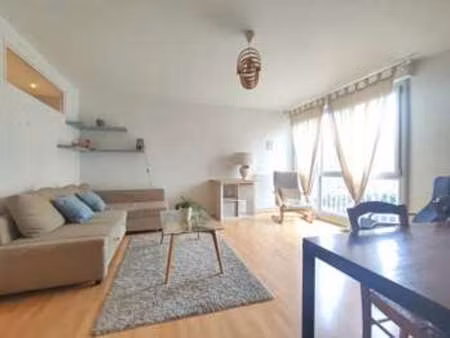 location appartement 4 pièces meublé à nantes (44000) : à louer 4 pièces meublé / 86m² nan