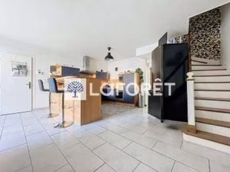 vente maison à bressuire (79300) : à vendre / 160m² bressuire