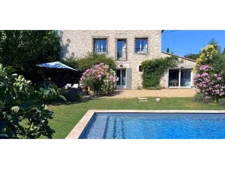 propriété avec piscine et jardin plan-d’orgon (13)