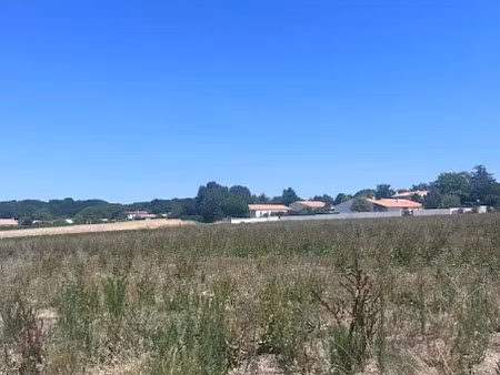 vente terrain 515 m² à saujon (17600)  64 000 €
