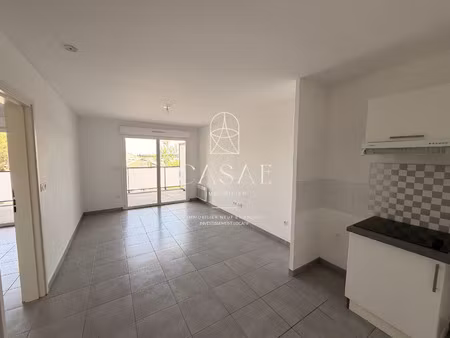 appartement 2 pièces dans une résidence récente | secteur cr