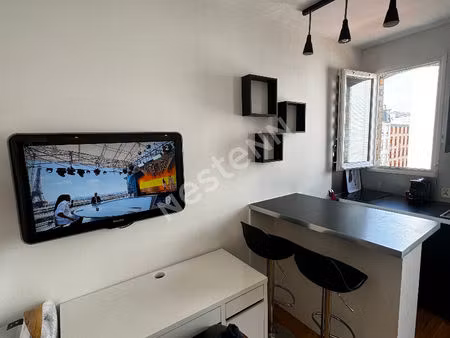 appartement paris 1 pièce 16.57 m2