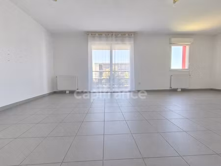 appartement à vendre 3 pièces royan (17) - balcon - parking