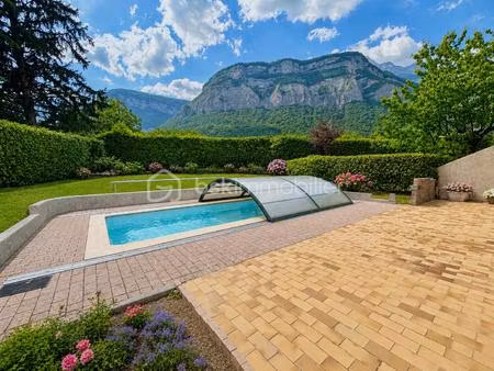 maison traditionnelle de 106 m² à crolles