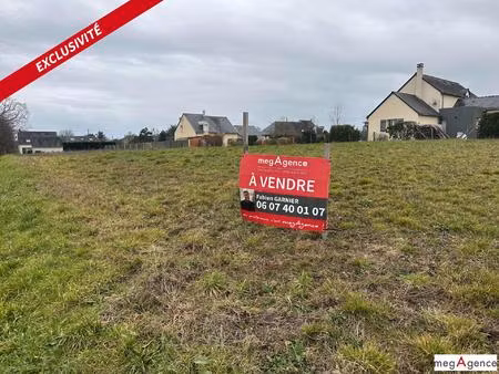 terrain constructible au coeur des vignes de 720 m² env