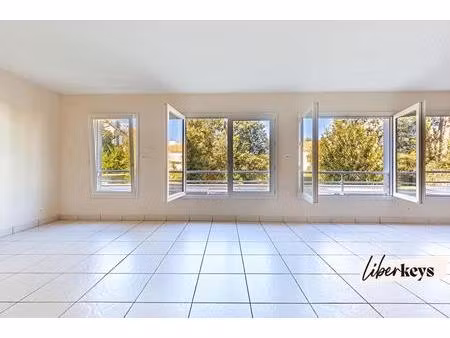 appartement - 51 m² - 2 pièces - place cambronne - saint-sébastien-sur-loire