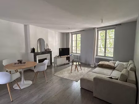 appartement 3 pièce(s) 60.76 m2
