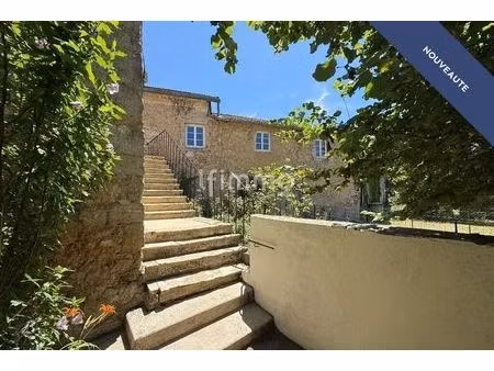 maison de caractère en pierre rénovée – 350 m² au cœur de langon
