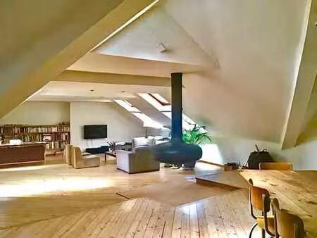 maison spacieuse 230 m²  4 ch.  quartier sainte-catherine