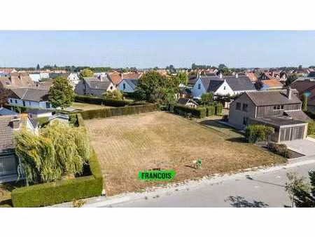 terrain à bâtir près du centre de de haan à vendre!