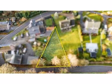 parcelle de terrain à bâtir idéalement situé à melen