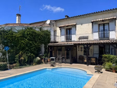 maison à vendre à villefranche-de-lonchat (24610) - dordogne