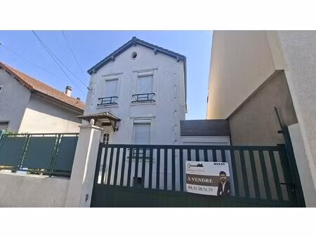 maison à vendre le bourget