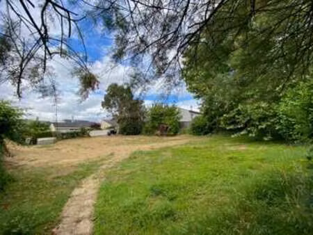 vente terrain à betton (35830) : à vendre / 839m² betton