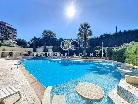 le cannet mont-joli - appartement 3 pièces 90m² en rez-de-jardin avec double stationnement