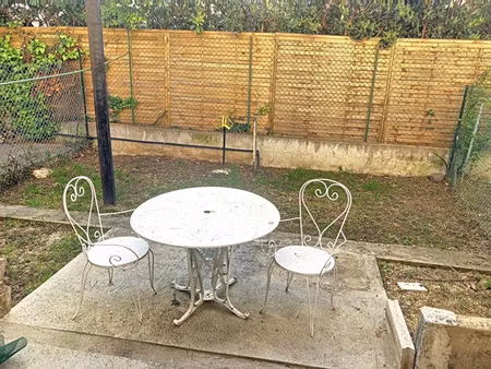 spacieux studio meublé en rez-de-jardin secteur val fleuri