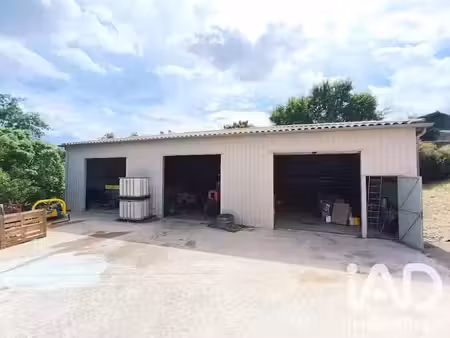 vente parking 696 m² à roquessels (34320)  315 000 €