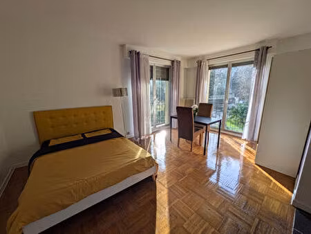 studio de 25 16 m² à louer ? le pecq ? à 15 min à pied du rer a saint-germain-en-laye