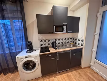location meublée appartement 1 pièce 21 m² à macon (71000)  510 €