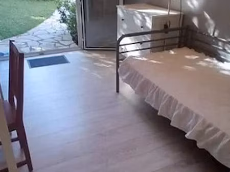 location meublée appartement 1 pièce 18 m² à verrieres-le-buisson (91370)  590 €